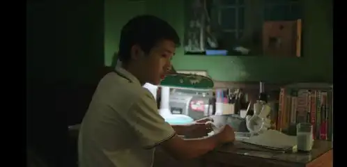 隐秘的角落里,那些让人窒息的爱