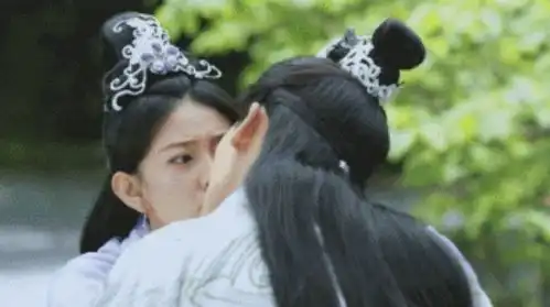 双世宠妃3正式开播,知情人爆料有80场吻戏,真是又土又上头