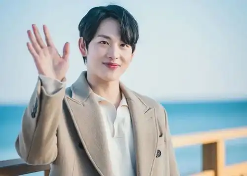 拥抱太阳的月亮10年,吕珍九金裕贞长大了,小演员们纷纷逆袭