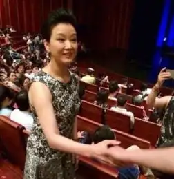明星当官感悟宋祖英当团长不忘吃饭根本
