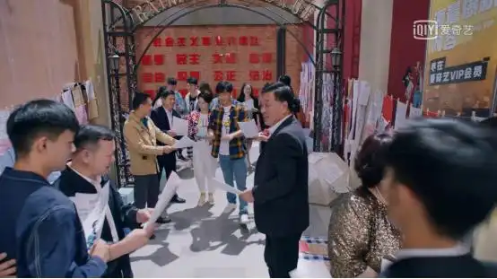 安家罗晋孙俪创业的公寓和爱情公寓一模一样跑道房亮了