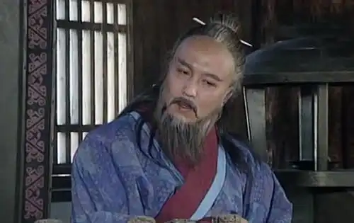 权臣贪得无厌之极勒索威逼他国君主,引发战争,导致国破家亡
