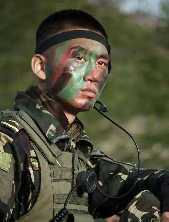 特警本色上映,我是特种兵主演再合作,缉毒扫黑反转多