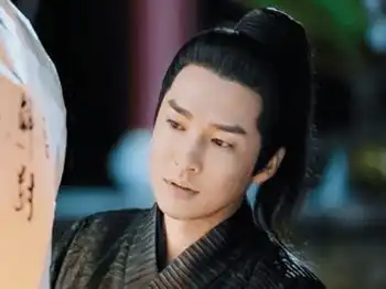 月上重火来自香蜜的4个演员,罗云熙帅气,他却胖到认不出