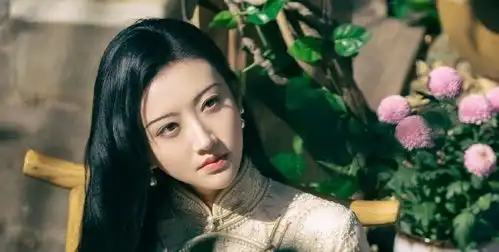 司藤秦放其实是树,海报和剧情有暗示,景甜直播中曾说漏嘴
