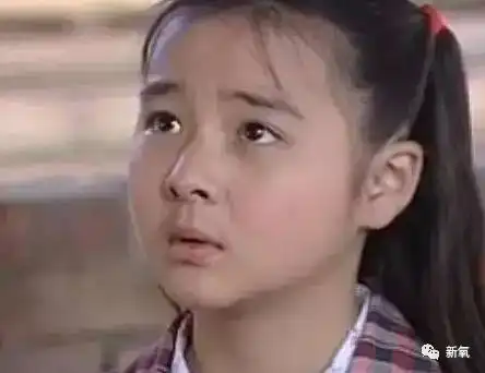 这个童星曾跟杨紫一样长残,整形手段却高明很多,如今是关晓彤都羡慕的美女学霸