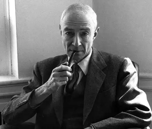 纳粹德国没能力研发原子弹只因为这位科学家算错一个数据
