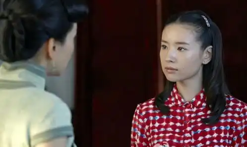 收视直逼第一,央视发文力推,这部经典改编的年代剧,有望成为爆款