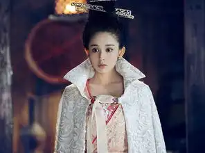 盘点新疆四大女星的古装,佟丽娅热巴娜扎麦迪娜,谁的古装最美
