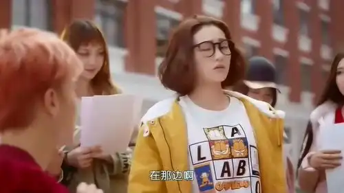 惹上冷殿下女神帮嘲笑陈青青,可她们却反遭陈青青的嘲笑
