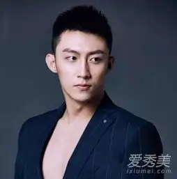 宋仲基黄景瑜新晋国民老公示范清爽男士发型
