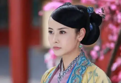 杨明娜马伊琍同学,人称最美师娘,如今在长歌行中扮演奕承公主