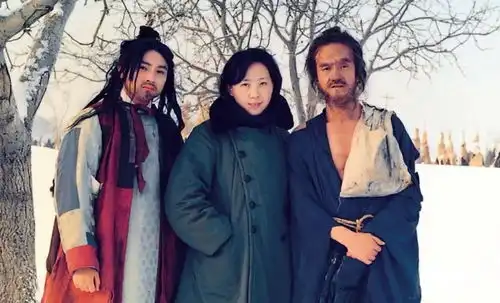 87版红楼梦九张难得一见的花絮照
