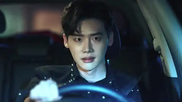 w两个世界漫画世界里的杀手人物下线,男主所有的愤恨都有了结果