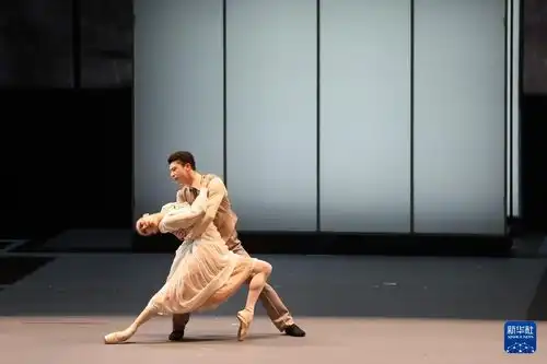舞剧白蛇将在沪首演