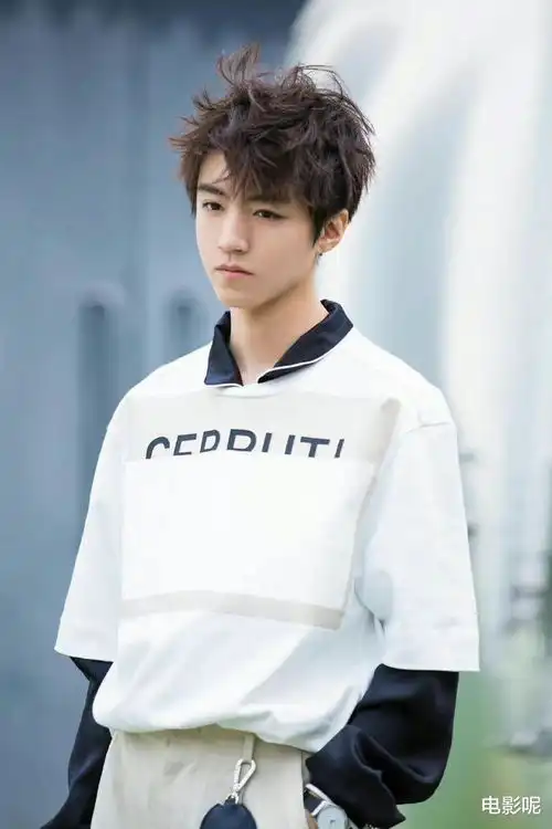 天坑鹰猎将出电影版,但之前称第二季在筹备,王俊凯出演成谜