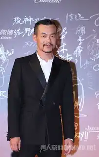高大上复古油头穿什么众大咖搭配有妙招
