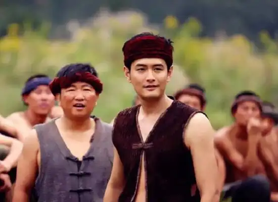 他是容嬷嬷的儿子,出道10年无人知晓,儿媳妇却人尽皆知
