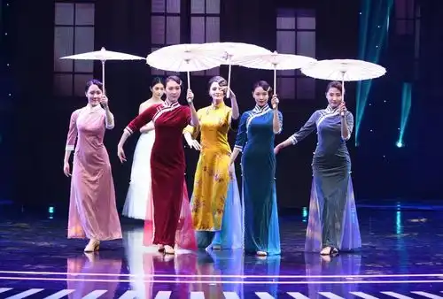 2021年中国金鸡百花电影节开幕第34届中国电影金鸡奖提名者受表彰
