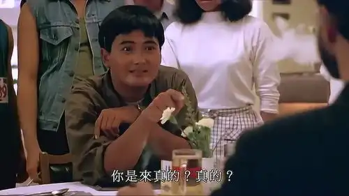 英雄本色小马哥开中国餐馆,被老外欺负,要钱只有两毛5
