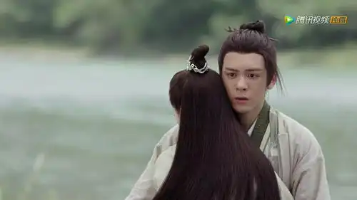 论小郡主出柜后如何掰直
