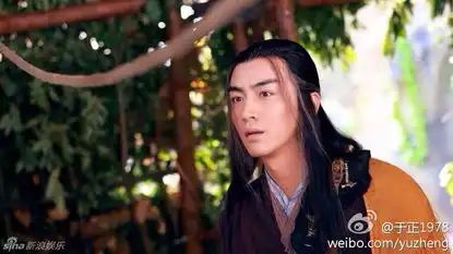 新神雕曝剧照杨过小龙女深情亲吻