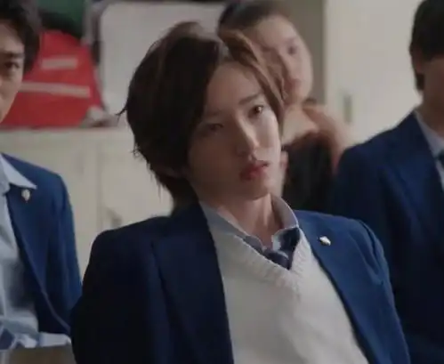 初恋男孩道枝骏佑长大了,撞脸蔡徐坤,一眼让人心动