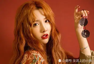 艾比寻找舞伴,看到身高要求后,网友你以为女生都是男生扮的吗