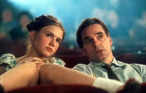 莫恩先生的悲剧隐藏着洛丽塔日后出现的心理秘密
