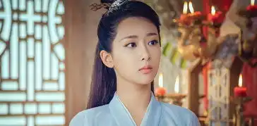 杨幂旗下艺人王一菲,出演香蜜走红,最后为何要和公司解约
