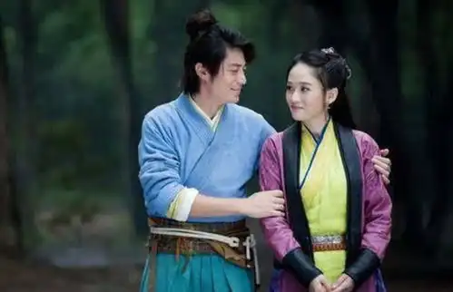 41岁陈乔恩与32岁艾伦庆祝恋爱一周年,艾伦深情告白
