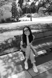 高清匆匆那年5.8亿收官倪妮巴黎珍藏照
