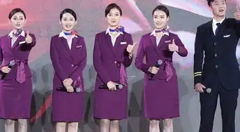 焦俊艳也出演了中国机长其他女星去比美,看到她的扮相笑喷