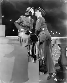 二手宝格丽起拍价48200元小提琴演奏难以忘怀假如爱有天意魂断蓝桥
