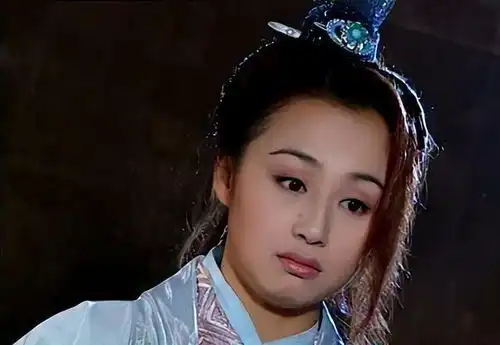 乌龙闯情关上官凤儿坐在最尊贵的位置,却承受着最悲惨的命运
