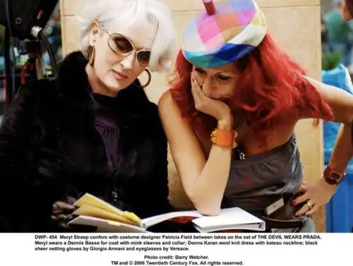 时髦办活久见系列之15年后看穿prada的女王重聚