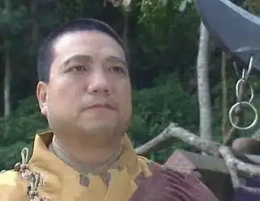 笑傲江湖里不守清规戒律的不戒和尚,金庸是照着他来写的
