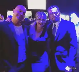 莱昂纳多和凯特惊动全球的亲昵情侣照全部曝光20年前是youjumpijump现在是youfatifat