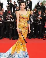 蛇精妖精终成仙范冰冰性感红毯瞬间大盘点
