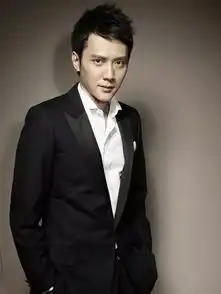 你们的男朋友胡一天,春节在......
