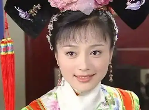 李小鹿新姐妹团5人像复制粘贴,你能分清算你赢