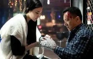 曾经活跃在一线明星中的景甜,因没他的存在,如今无人捧
