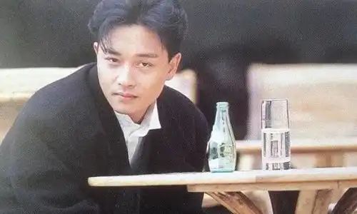 张国荣的一生纪录片,巨星的诞生,到落幕,致敬我们的经典
