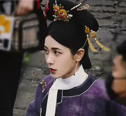 萌探清宫造型杨紫上演紫薇娇俏十足,但曾黎颜值美到窒息了