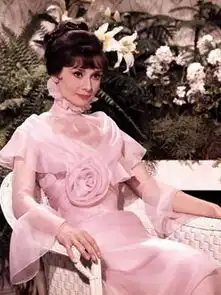 震撼不一样的复古美女图片4
