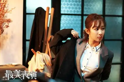 最美表演杨紫红眼眶落泪让人心碎,演技重现堪比孙俪版的甄嬛
