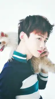 白敬亭泪痣在左边还是右边