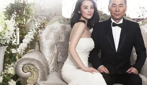 蒋勤勤道出初次怀孕经历,家人冷漠,网友当妈不容易