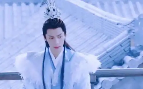 长月烬明又一部比润玉还惨的男主,但澹台烬最终被黎苏苏治愈
