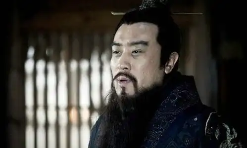 秦始皇一生最重要的3个女人是谁为何第1个让他爱恨纠结
